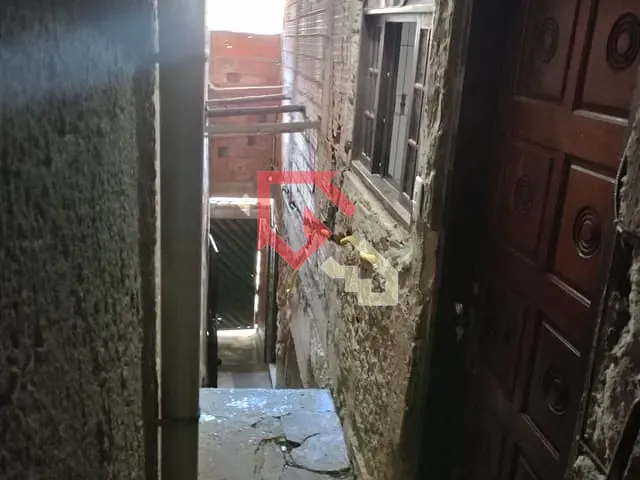 Casa 4 quartos e 2 banheiros, à venda, no bairro Jardim Zaira em Mauá