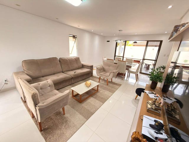 Casa 4 quartos e 4 banheiros, à venda, no bairro Aruana em Aracaju