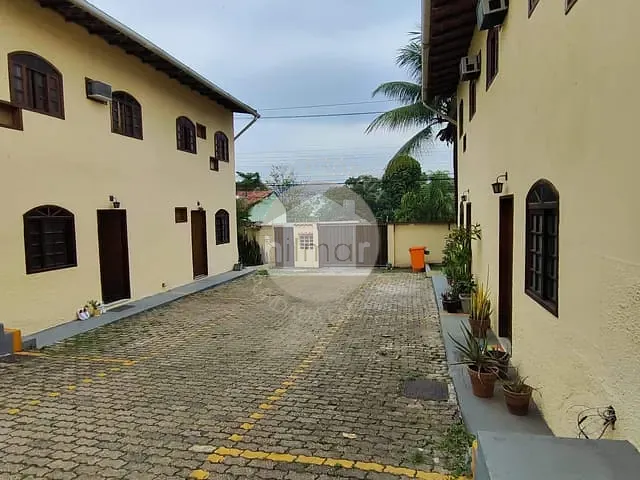 Casa com 60m² 2 quartos e 2 banheiros, para alugar, no bairro Tanque em Rio de Janeiro