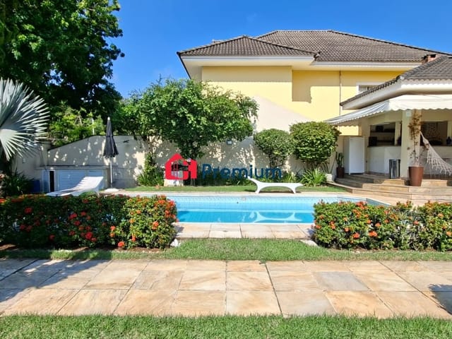 Casa 4 quartos e 7 banheiros, à venda, no bairro Barra da Tijuca em Rio de Janeiro