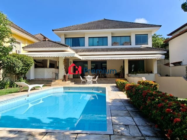 Casa 4 quartos e 7 banheiros, à venda, no bairro Barra da Tijuca em Rio de Janeiro