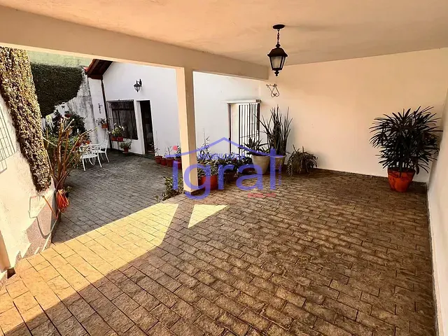 Casa com 200m² 2 quartos e 2 banheiros, à venda, no bairro Vila Guarani (Z Sul) em São Paulo