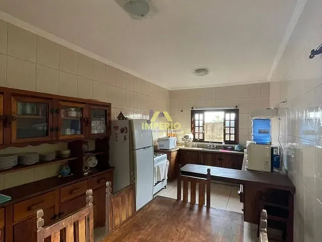 Casa com 1020m² 3 quartos e 3 banheiros, à venda, no bairro Terras de Santa Izabel em Salto