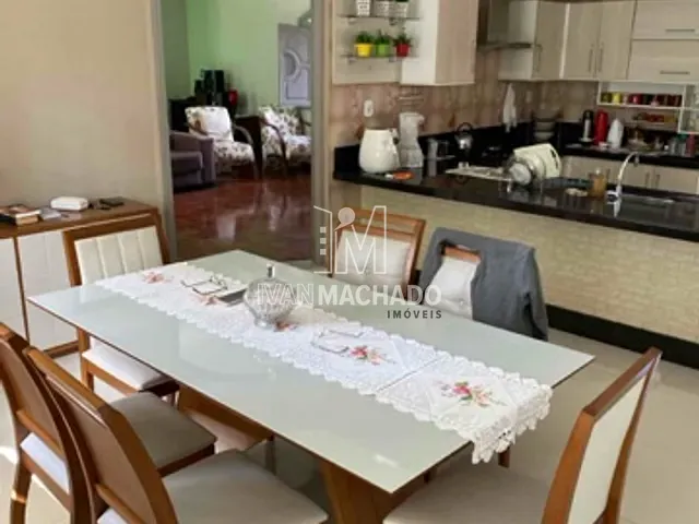 Casa 5 quartos e 3 banheiros, à venda, no bairro Vila Rica em Aracruz