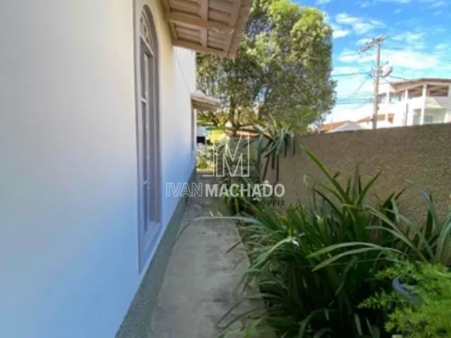 Casa 5 quartos e 3 banheiros, à venda, no bairro Vila Rica em Aracruz