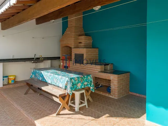 Casa com 350m² 3 quartos e 4 banheiros, à venda, no bairro Jardim dos Pinheiros em Atibaia
