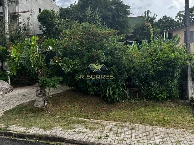 Terreno com 360m², à venda, no bairro Iguaçu em Araucária