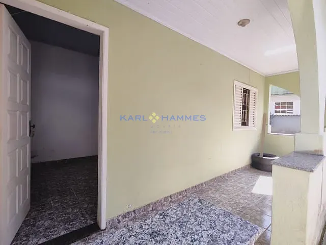 Casa 2 quartos e 1 banheiro, à venda, no bairro Morin em Petrópolis