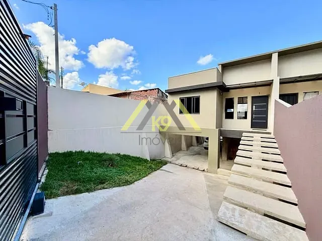 Casa com 225m² 3 quartos e 1 banheiro, à venda, no bairro Santa Terezinha em Colombo