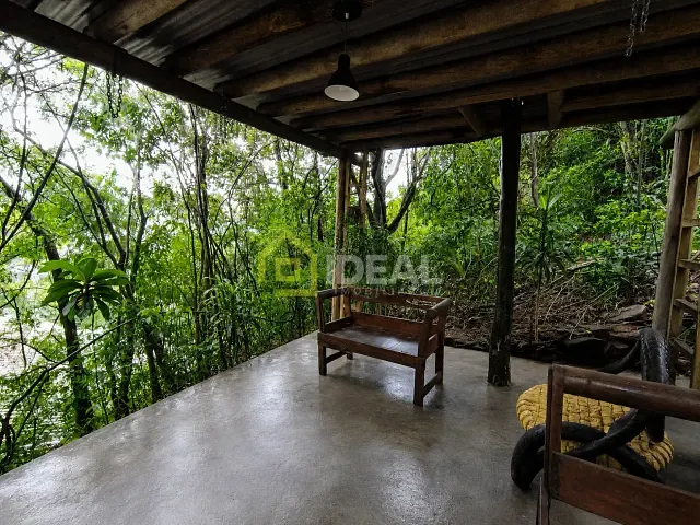 Casa com 120m² 3 quartos e 2 banheiros, para alugar, no bairro Liberdade em Concórdia