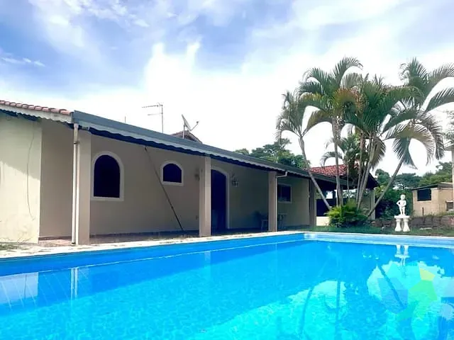 Casa com 1045m² 3 quartos e 4 banheiros, à venda, no bairro Condomínio Fechado Village Haras São Luiz em Salto
