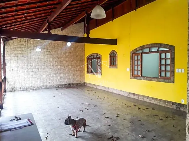 Casa com 480m² 4 quartos e 3 banheiros, à venda, no bairro Cordeirinho (Ponta Negra) em Maricá