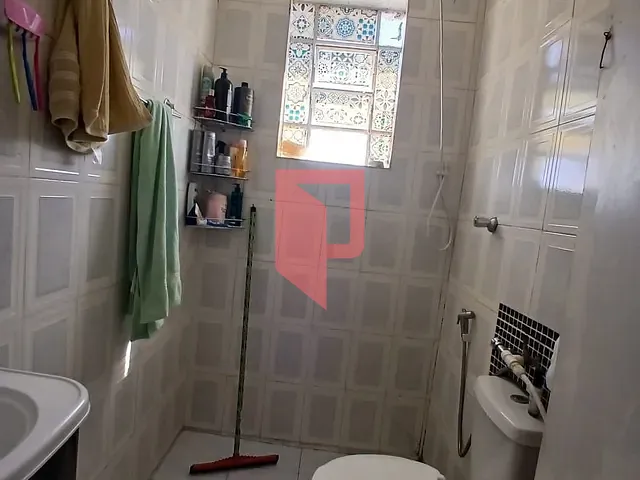 Casa com 360m² 4 quartos e 3 banheiros, à venda, no bairro Nova Esperança em Belo Horizonte