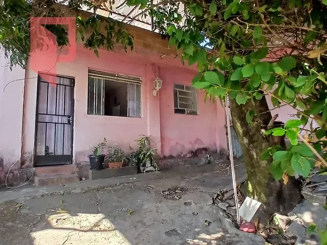 Casa com 360m² 4 quartos e 3 banheiros, à venda, no bairro Nova Esperança em Belo Horizonte