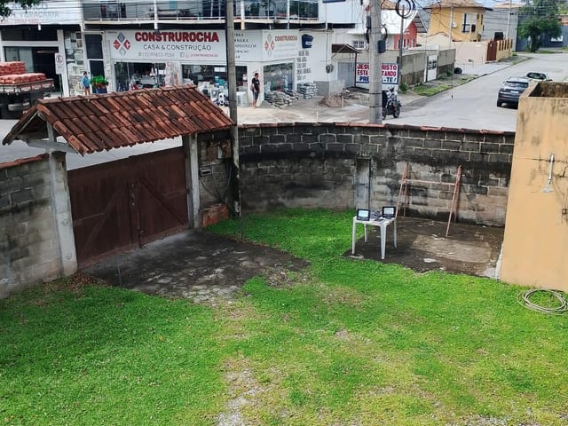 Casa com 424m² 4 quartos e 2 banheiros, à venda, no bairro Parque Zabulão em Rio das Ostras