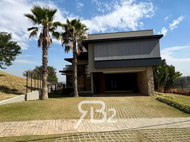 Casa 4 quartos e 7 banheiros, à venda, no bairro Monte Alegre em Vinhedo