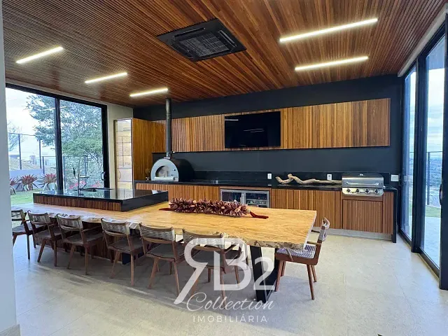 Casa 4 quartos e 7 banheiros, à venda, no bairro Monte Alegre em Vinhedo
