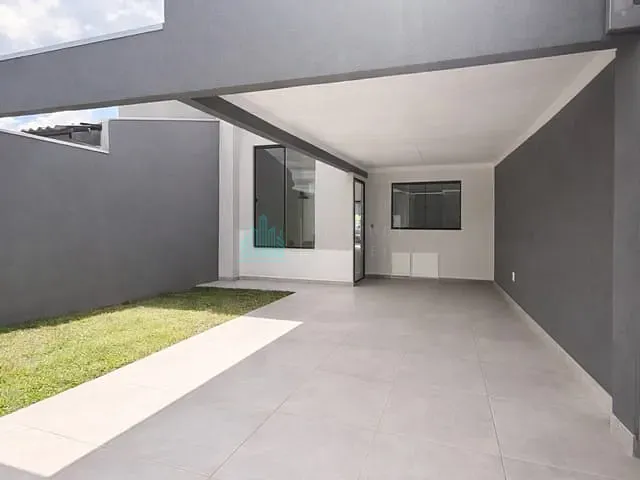 Casa 2 quartos e 3 banheiros, à venda, no bairro Loteamento Residencial Parque Imperial em Catalão