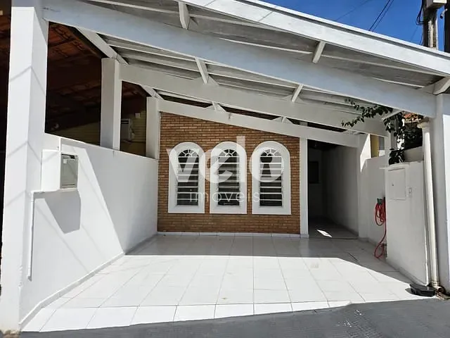 Casa 2 quartos e 2 banheiros, à venda, no bairro Vila São Geraldo em Taubaté