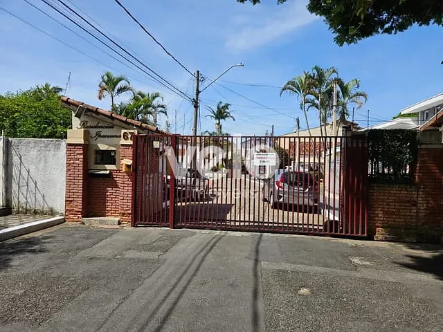 Casa 2 quartos e 2 banheiros, à venda, no bairro Vila São Geraldo em Taubaté