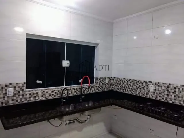 Casa com 142m² 3 quartos e 3 banheiros, à venda, no bairro Jardim Esperança em Mogi das Cruzes