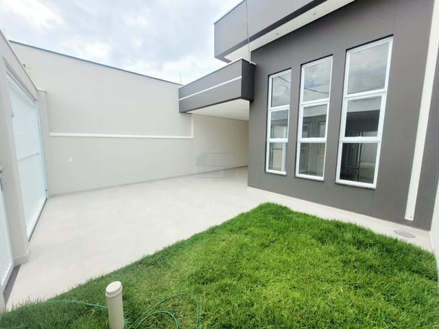 Casa com 150m² 3 quartos e 2 banheiros, à venda, no bairro Jardim Bom Sucesso em Indaiatuba
