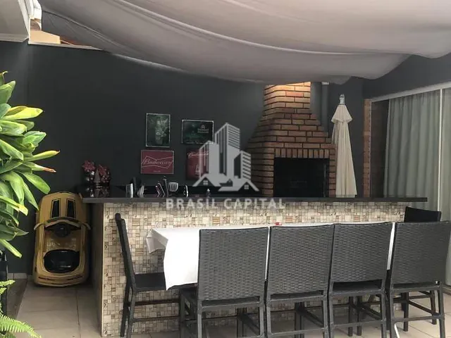 Casa com 310m² 3 quartos e 4 banheiros, à venda, no bairro Parque Residencial Villa dos Inglezes em Sorocaba