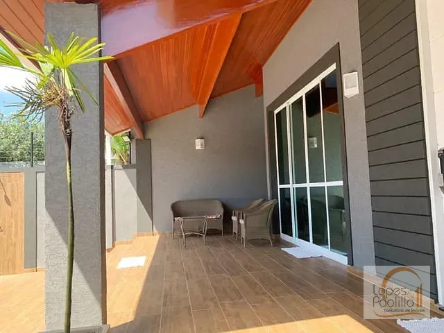 Casa com 640m² 3 quartos e 2 banheiros, à venda, no bairro Jardim Paulista em Atibaia