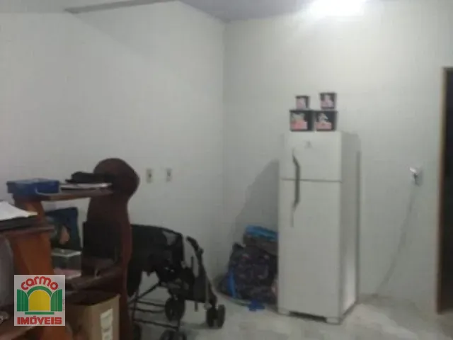 Casa com 300m² 3 quartos e 2 banheiros, à venda, no bairro Setor Summerville em Anápolis