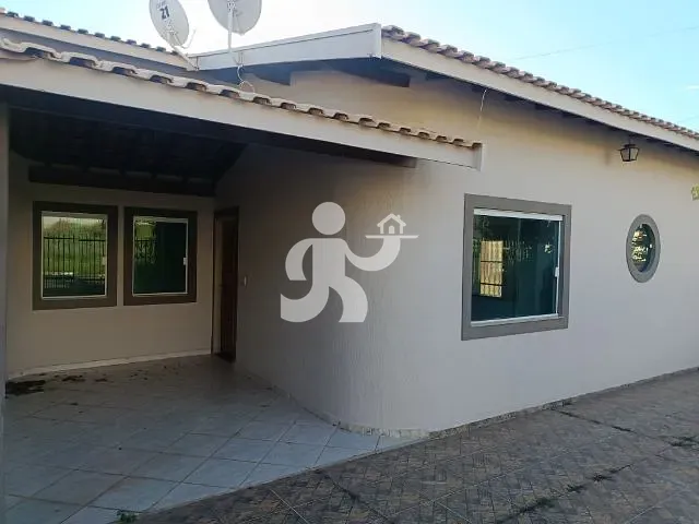 Casa 3 quartos e 3 banheiros, à venda ou para alugar, no bairro Jardim Itália em São Pedro