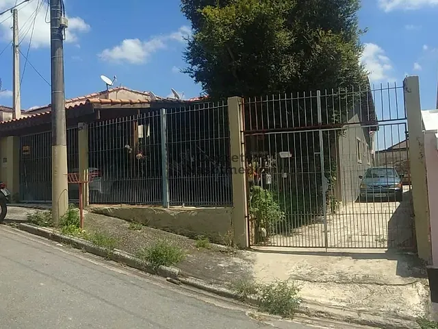 Casa com 370m² 4 quartos e 2 banheiros, à venda, no bairro Vila Formosa em Jacareí