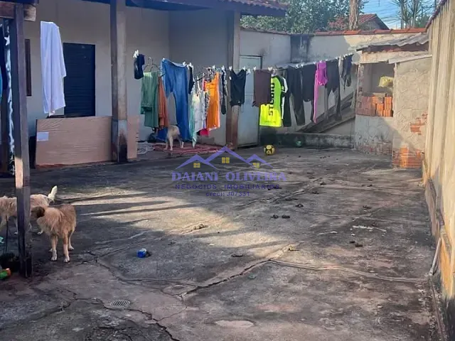 Casa 3 quartos e 1 banheiro, à venda, no bairro ESTAÇÃO em Cambará