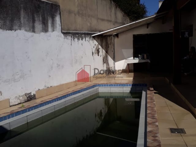 Casa com 420m², à venda, no bairro Residencial Vale das Acácias em Pindamonhangaba