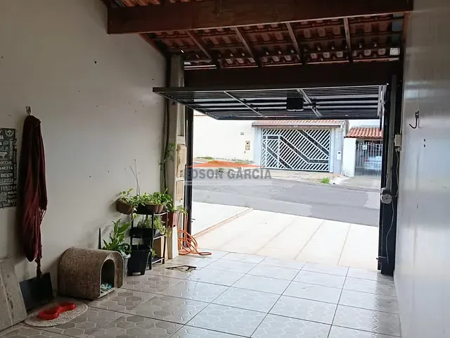 Casa 2 quartos e 1 banheiro, à venda, no bairro Parque São Bento em Sorocaba
