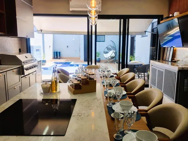 Casa com 322m² 3 quartos e 3 banheiros, à venda, no bairro Condomínio Residencial Recanto das Águas em Nova Odessa