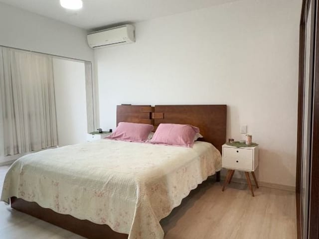 Casa com 130m² 4 quartos e 3 banheiros, à venda, no bairro Colina de Laranjeiras em Serra