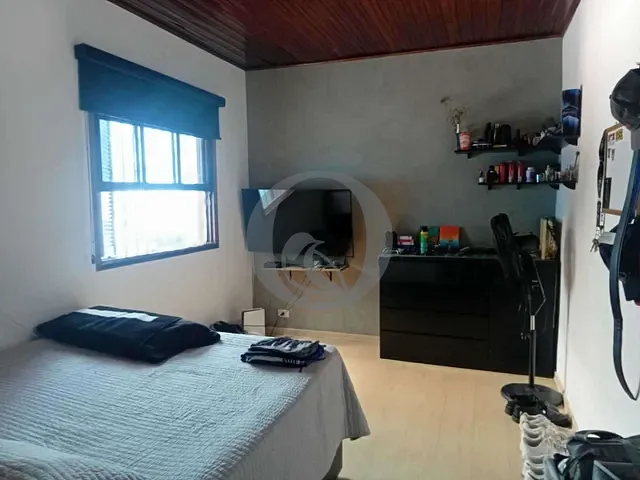 Casa 2 quartos e 3 banheiros, à venda, no bairro Vila Regente Feijó em São Paulo