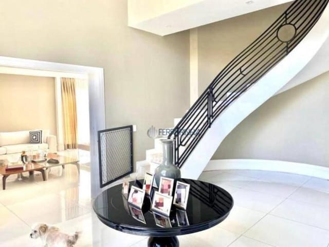 Casa com 843m² 3 quartos e 5 banheiros, à venda, no bairro Condomínio Reserva do Paratehy em São José dos Campos