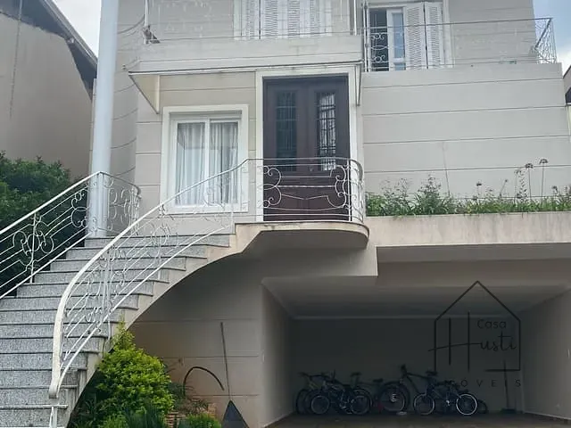 Casa com 600m² 4 quartos e 4 banheiros, à venda, no bairro São Paulo II em Cotia