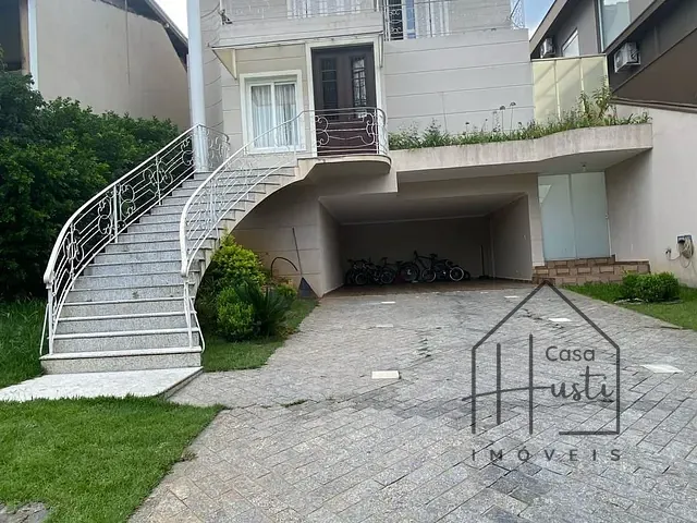 Casa com 600m² 4 quartos e 4 banheiros, à venda, no bairro São Paulo II em Cotia