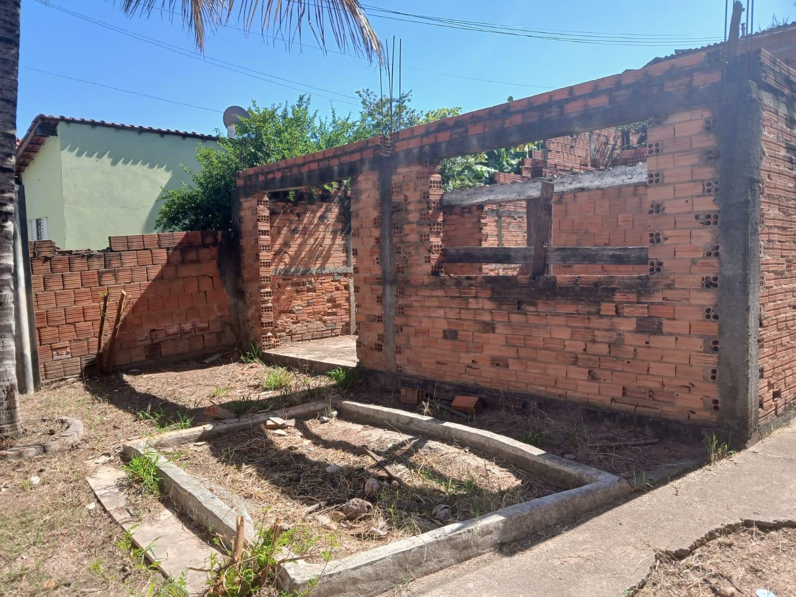 Casa à venda com 1 quarto, 100m² - Foto 13