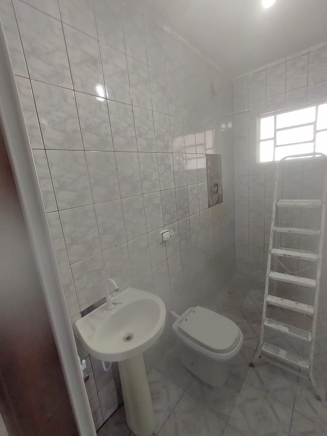 Casa à venda com 1 quarto, 100m² - Foto 8