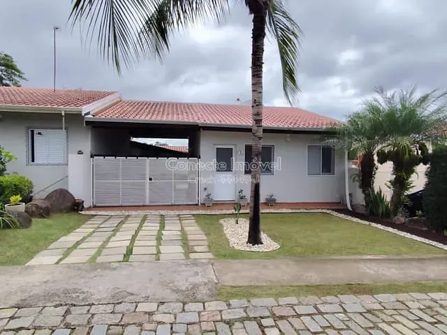 Casa com 220m² 2 quartos e 1 banheiro, à venda, no bairro Roseira de Baixo em Jaguariúna