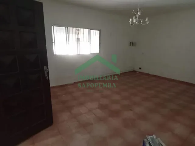 Casa com 950m² 4 quartos e 4 banheiros, à venda, no bairro Jardim Santa Terezinha (Zona Leste) em São Paulo