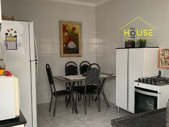 Casa com 140m², à venda, no bairro São João em Votuporanga