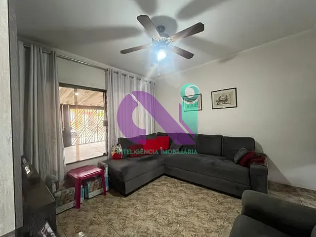 Casa com 250m² 4 quartos e 3 banheiros, à venda, no bairro Cipava em Osasco
