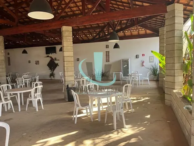 Conjunto comercial com 736m², à venda, no bairro CIDADE JARDIM em ARARAQUARA