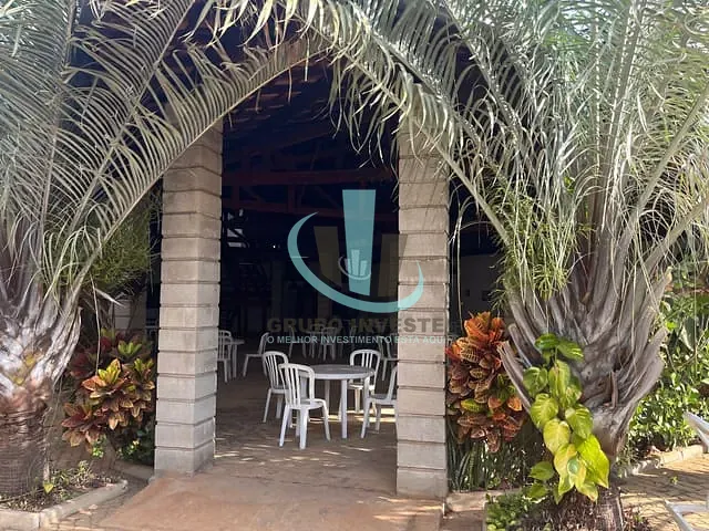 Conjunto comercial com 736m², à venda, no bairro CIDADE JARDIM em ARARAQUARA