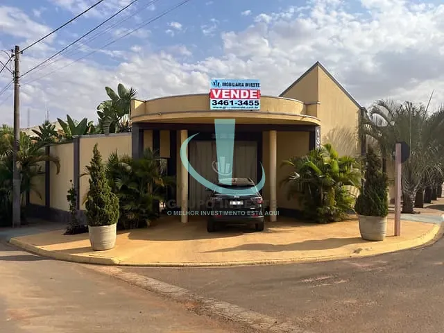 Conjunto comercial com 736m², à venda, no bairro CIDADE JARDIM em ARARAQUARA