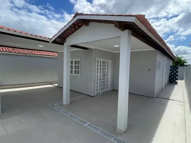 Casa 3 quartos e 1 banheiro, para alugar, no bairro General Dutra em Paulo Afonso